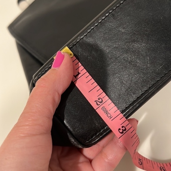 Hartmann vintage leather purse, black, toggle flap closure, EUC - Picture 16 of 16